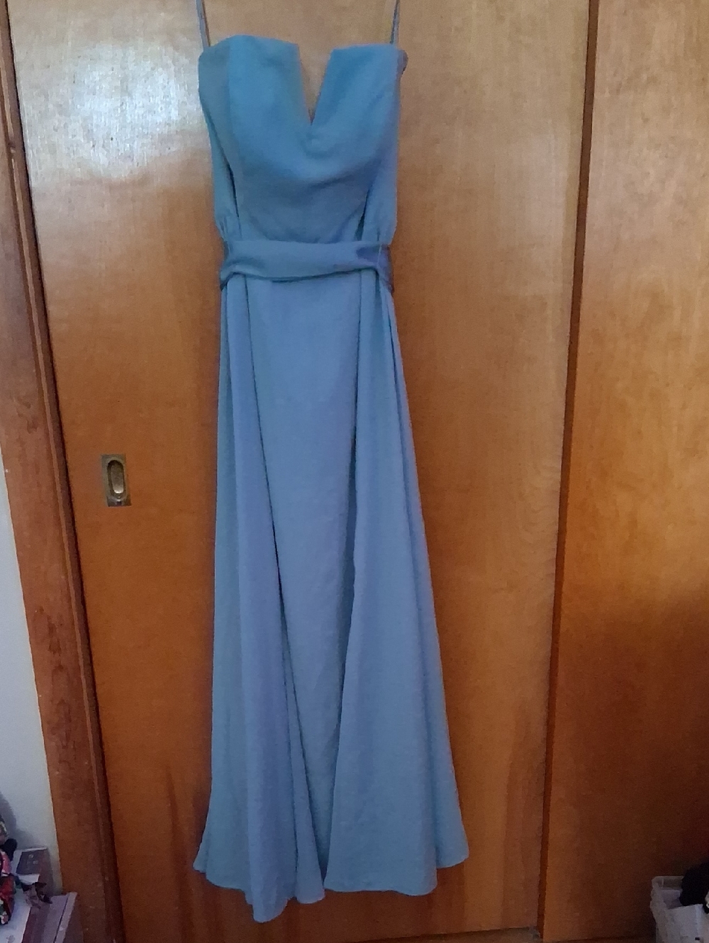 White by Vera Wang Strapless V-Neck Evening Prom Wedding Gown Dress Sz. 6